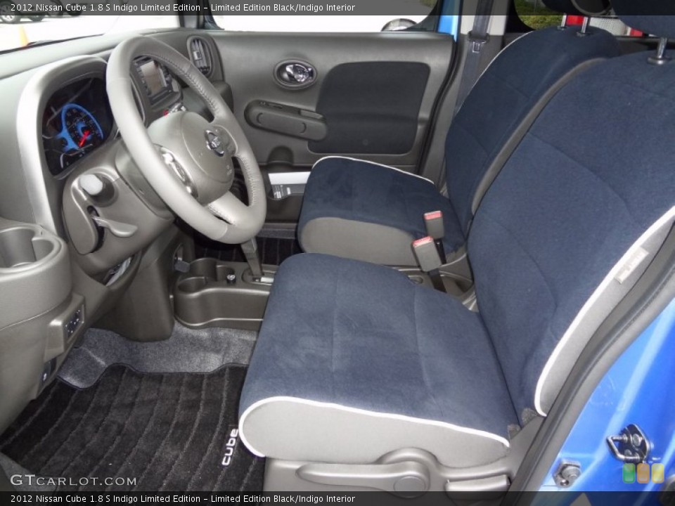 Limited Edition Black/Indigo Interior Photo for the 2012 Nissan Cube 1.8 S Indigo Limited Edition #62305823