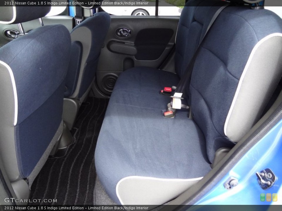 Limited Edition Black/Indigo Interior Photo for the 2012 Nissan Cube 1.8 S Indigo Limited Edition #62305833