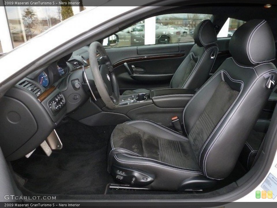 Nero Interior Photo for the 2009 Maserati GranTurismo S #62309384