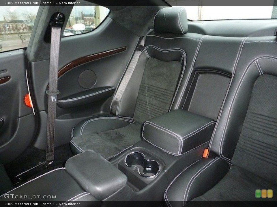 Nero Interior Rear Seat for the 2009 Maserati GranTurismo S #62309435