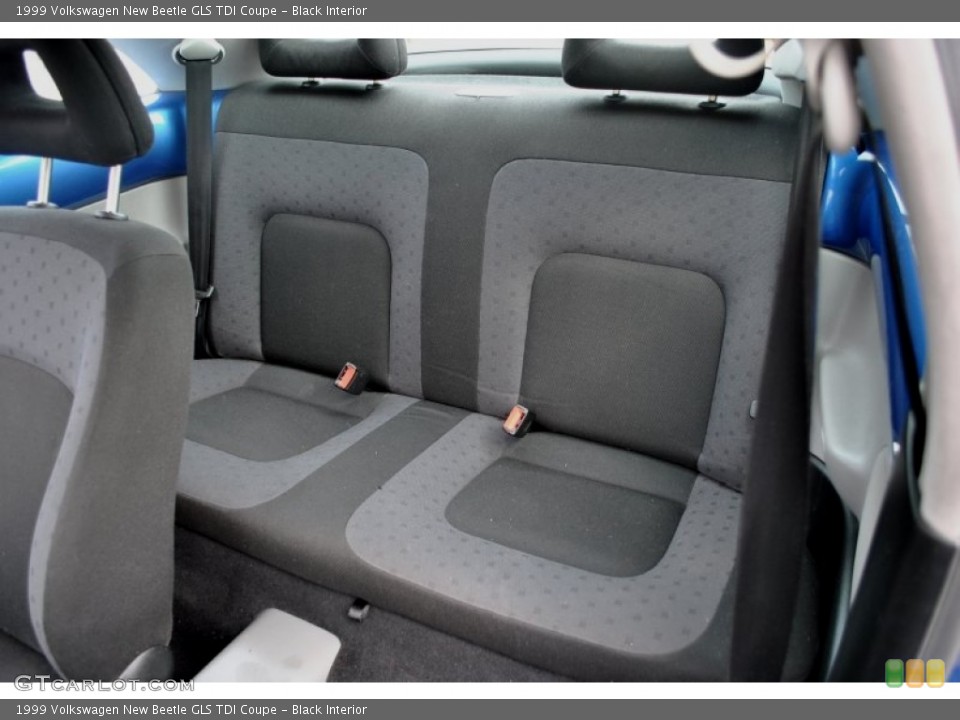 Black Interior Photo for the 1999 Volkswagen New Beetle GLS TDI Coupe #62317377
