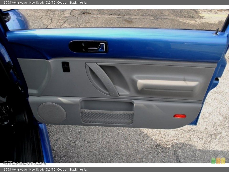 Black Interior Door Panel for the 1999 Volkswagen New Beetle GLS TDI Coupe #62317402