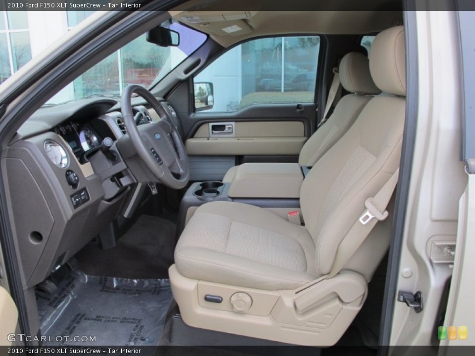 Tan Interior Photo for the 2010 Ford F150 XLT SuperCrew #62319191