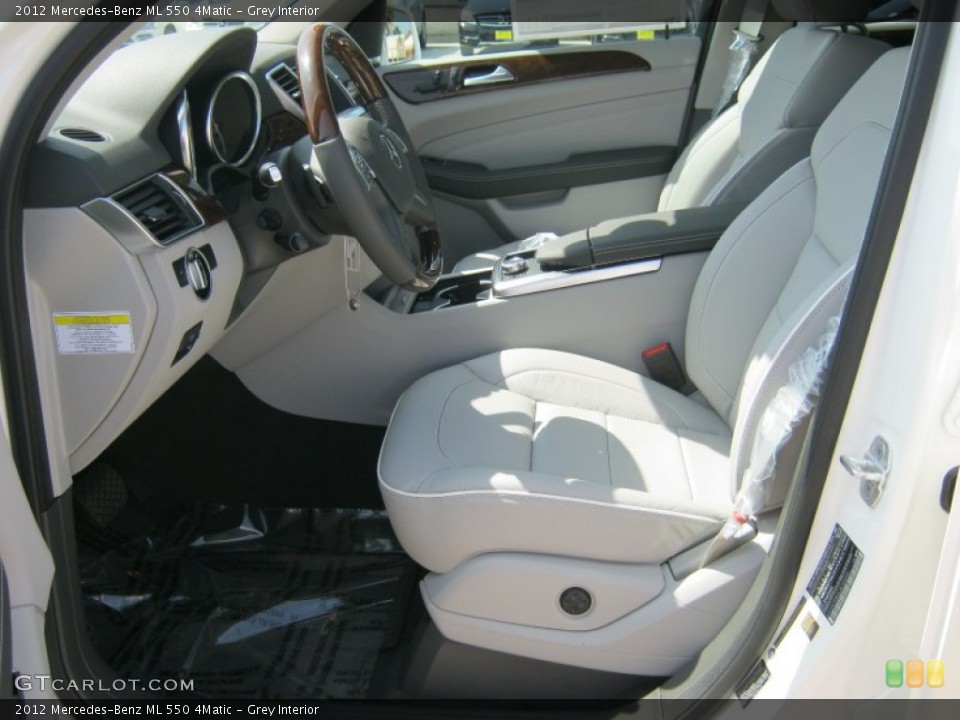 Grey Interior Photo for the 2012 Mercedes-Benz ML 550 4Matic #62326410