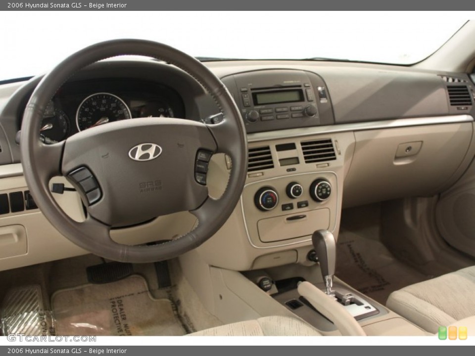 Beige Interior Dashboard for the 2006 Hyundai Sonata GLS #62336431