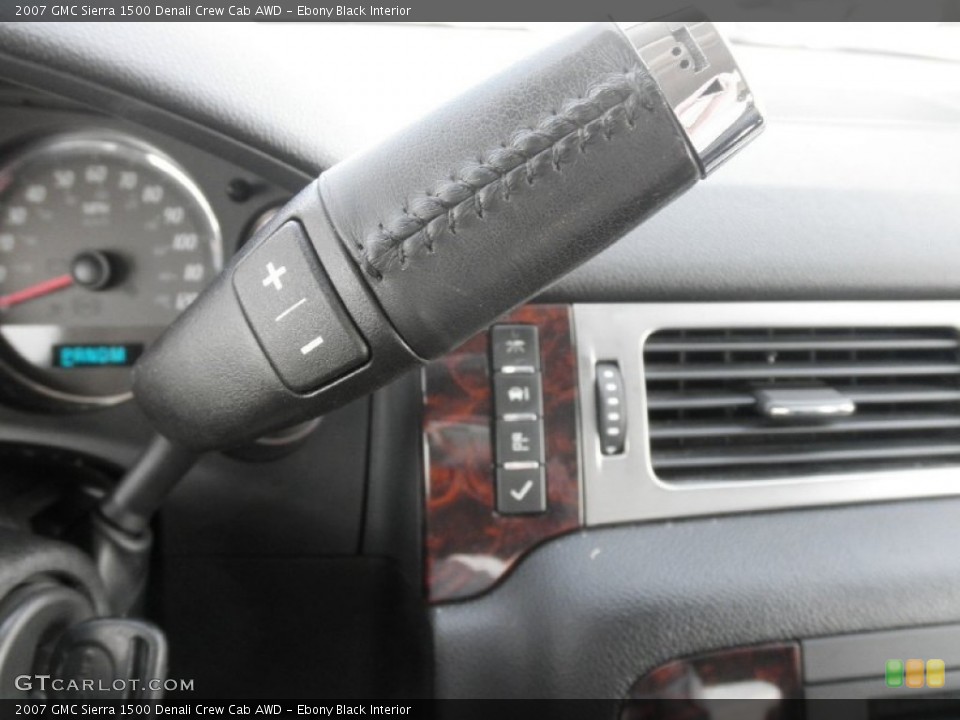 Ebony Black Interior Transmission for the 2007 GMC Sierra 1500 Denali Crew Cab AWD #62338733