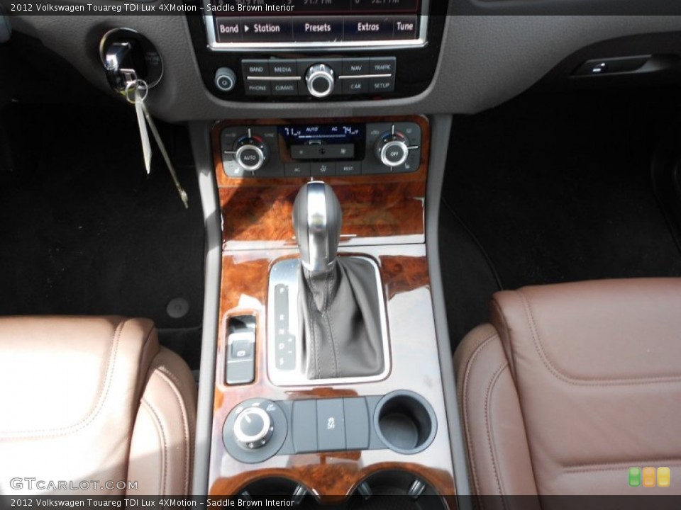 Saddle Brown Interior Transmission for the 2012 Volkswagen Touareg TDI Lux 4XMotion #62345078