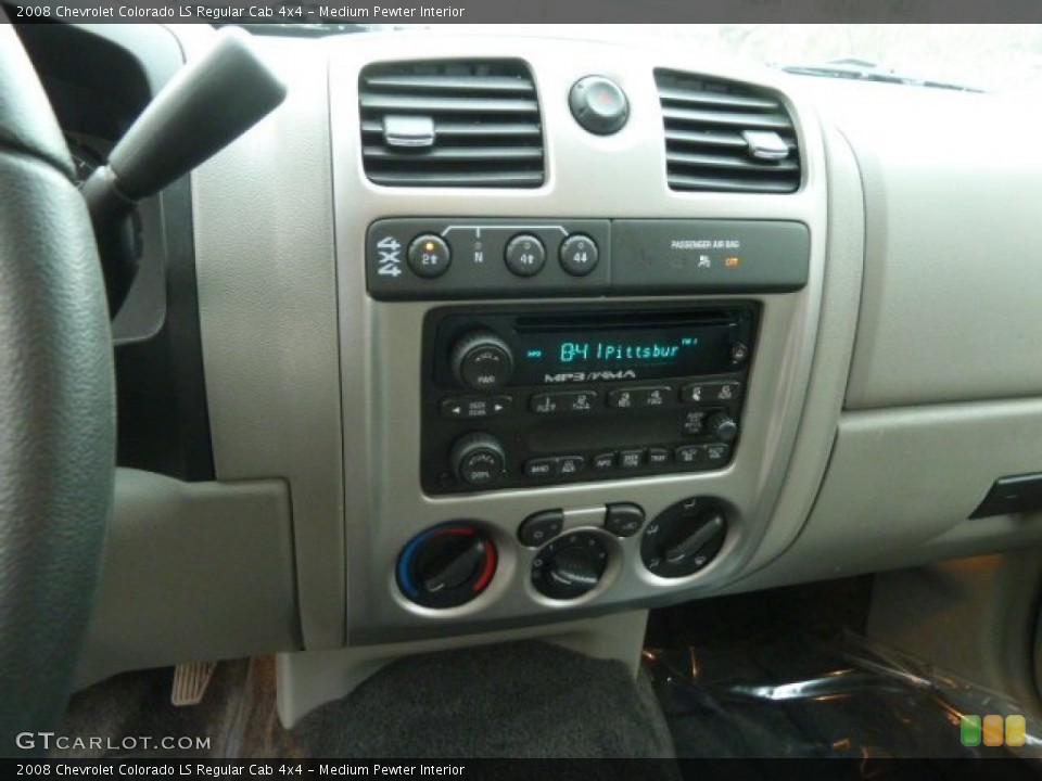 Medium Pewter Interior Controls for the 2008 Chevrolet Colorado LS Regular Cab 4x4 #62347781