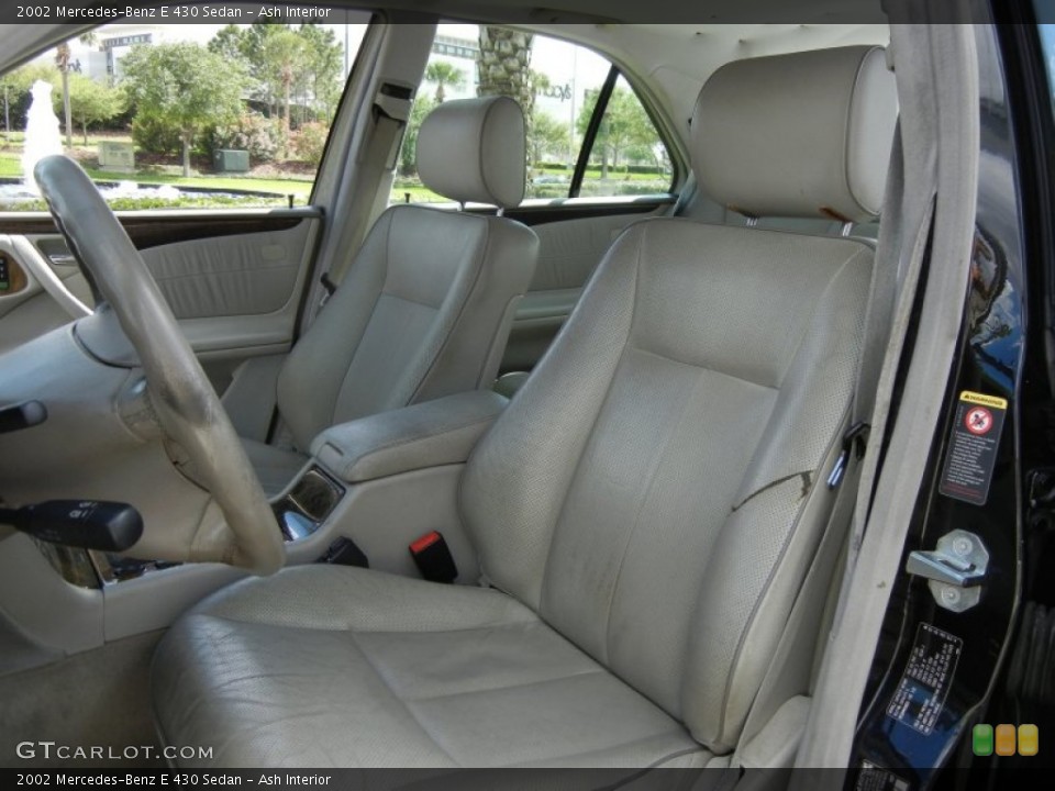 Ash Interior Photo for the 2002 Mercedes-Benz E 430 Sedan #62348054