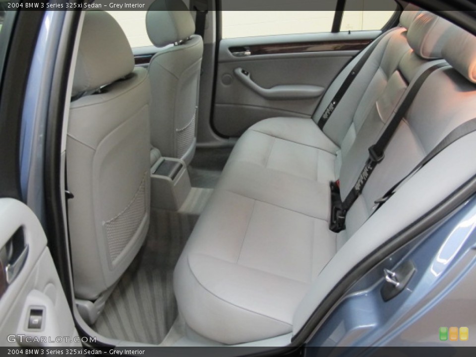 Grey Interior Rear Seat for the 2004 BMW 3 Series 325xi Sedan #62351878