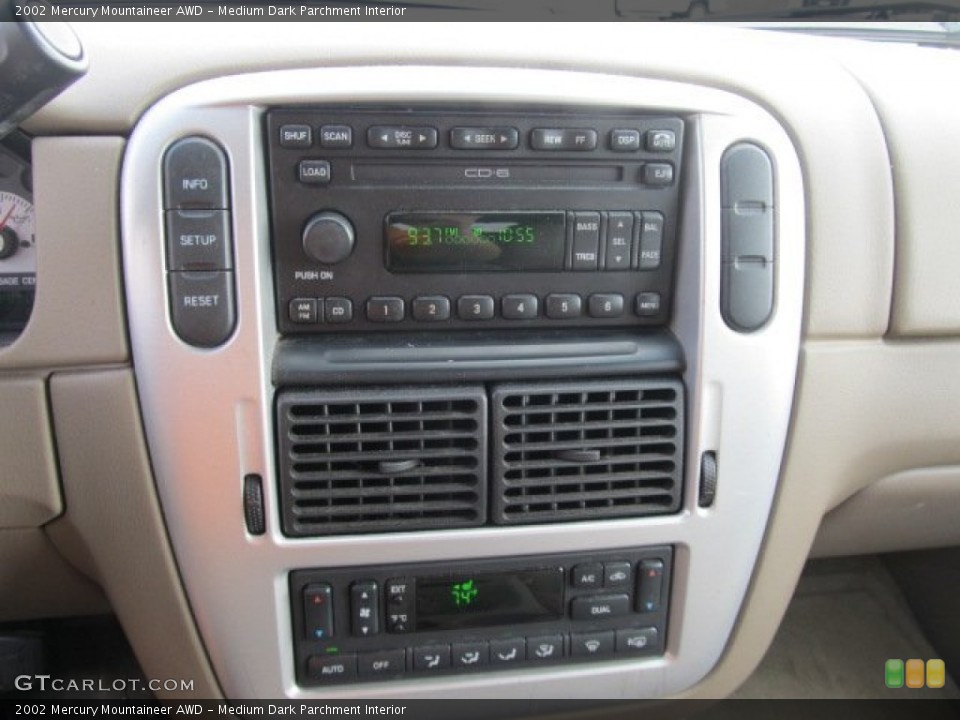 Medium Dark Parchment Interior Controls for the 2002 Mercury Mountaineer AWD #62355653