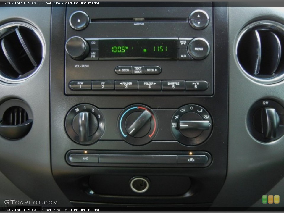 Medium Flint Interior Controls for the 2007 Ford F150 XLT SuperCrew #62387677