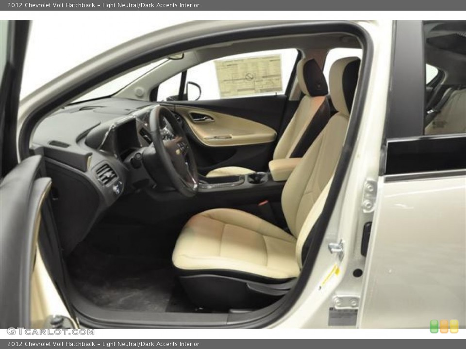 Light Neutral/Dark Accents Interior Photo for the 2012 Chevrolet Volt Hatchback #62403822