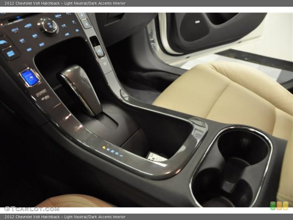 Light Neutral/Dark Accents Interior Transmission for the 2012 Chevrolet Volt Hatchback #62403909