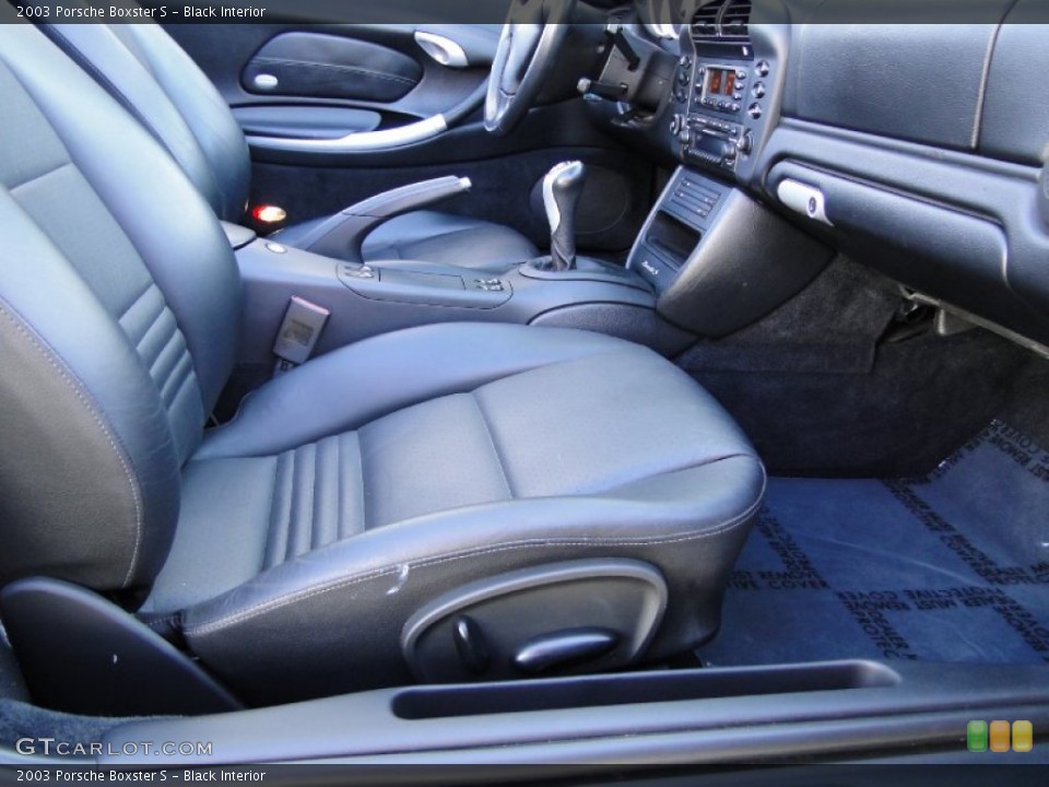 Black Interior Photo for the 2003 Porsche Boxster S #62426055