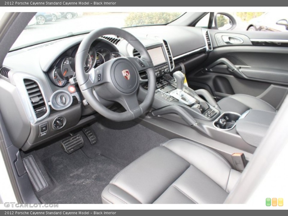 Black Interior Photo for the 2012 Porsche Cayenne  #62430717