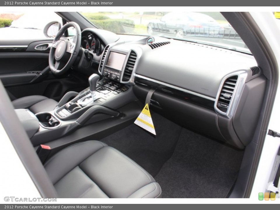 Black Interior Photo for the 2012 Porsche Cayenne  #62430828
