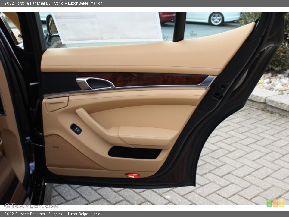 Luxor Beige Interior Door Panel for the 2012 Porsche Panamera S Hybrid #62431089