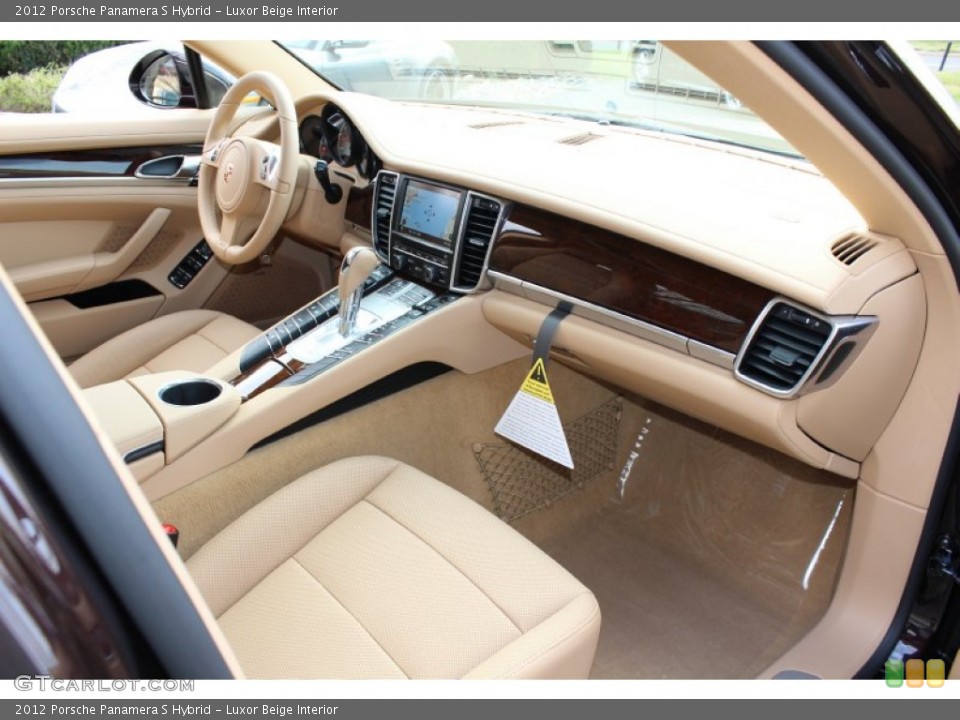 Luxor Beige Interior Photo for the 2012 Porsche Panamera S Hybrid #62431098