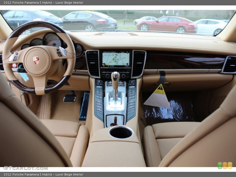 Luxor Beige Interior Dashboard for the 2012 Porsche Panamera S Hybrid #62431368