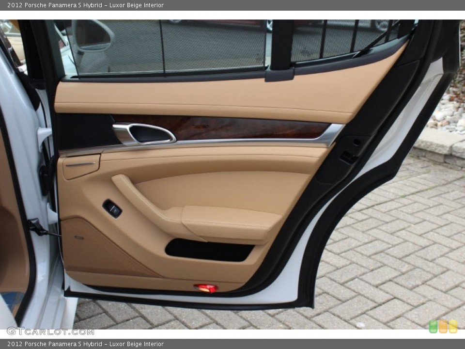 Luxor Beige Interior Door Panel for the 2012 Porsche Panamera S Hybrid #62431398