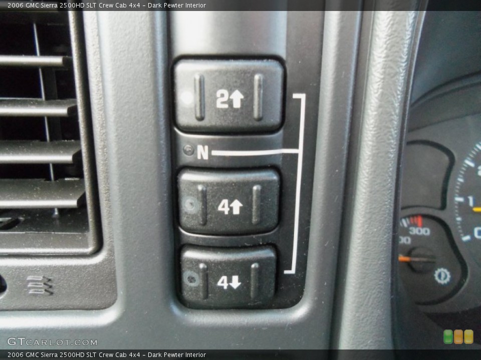 Dark Pewter Interior Controls for the 2006 GMC Sierra 2500HD SLT Crew Cab 4x4 #62432044