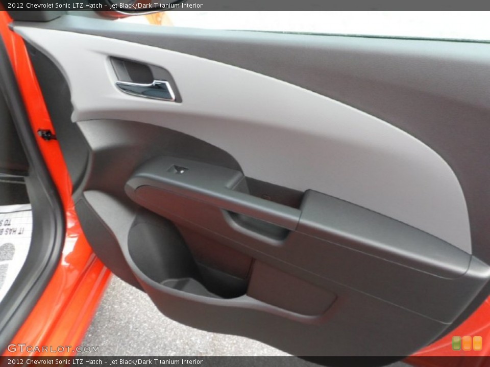 Jet Black/Dark Titanium Interior Door Panel for the 2012 Chevrolet Sonic LTZ Hatch #62436601