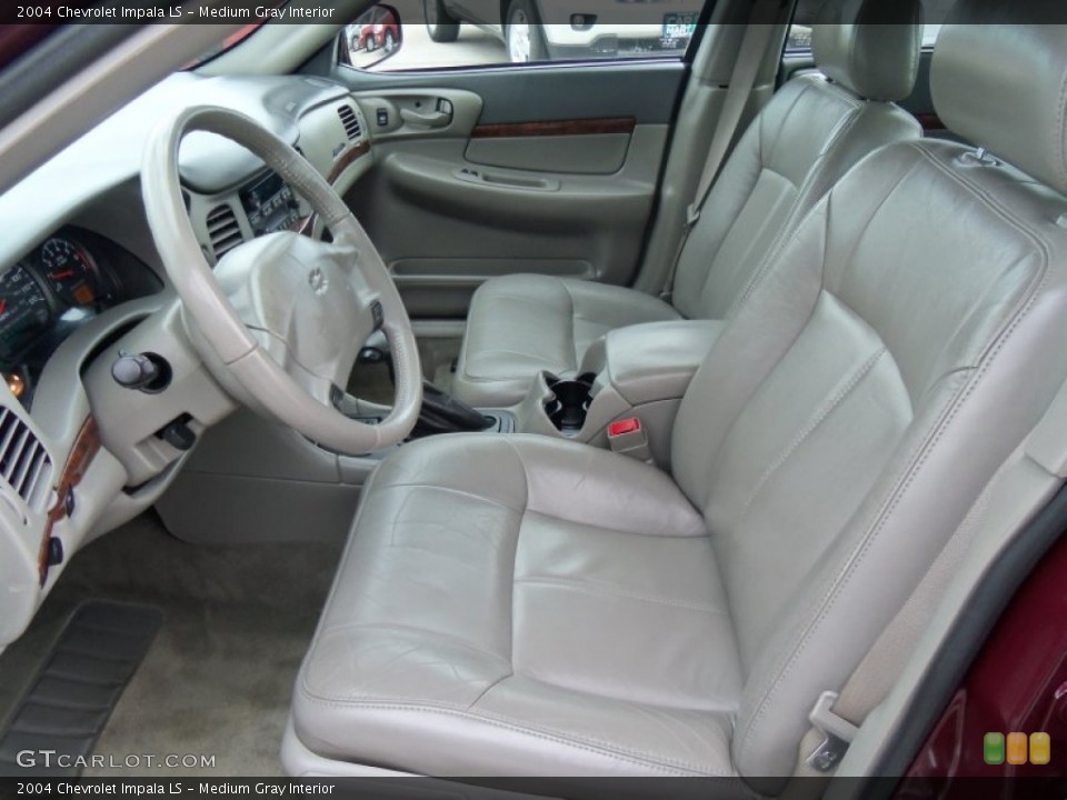 Medium Gray Interior Photo for the 2004 Chevrolet Impala LS #62449893