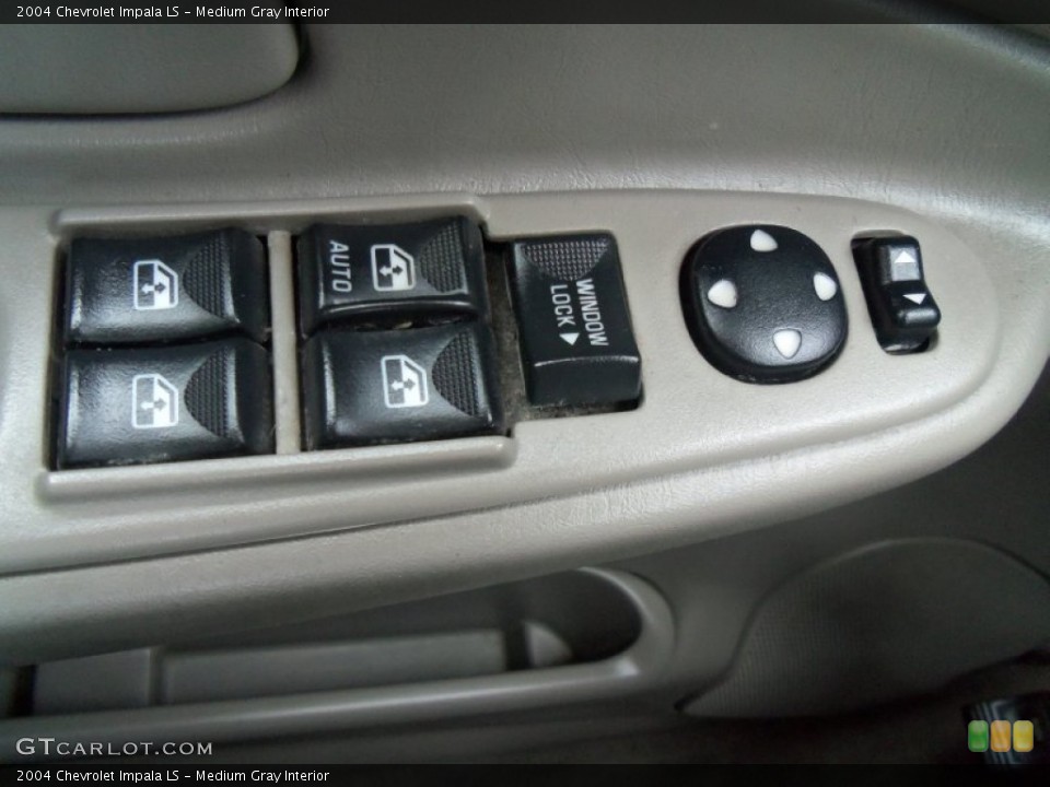 Medium Gray Interior Controls for the 2004 Chevrolet Impala LS #62449909