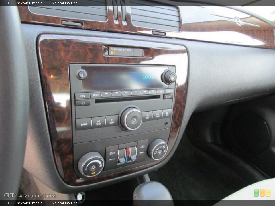 Neutral Interior Controls for the 2012 Chevrolet Impala LT #62468512
