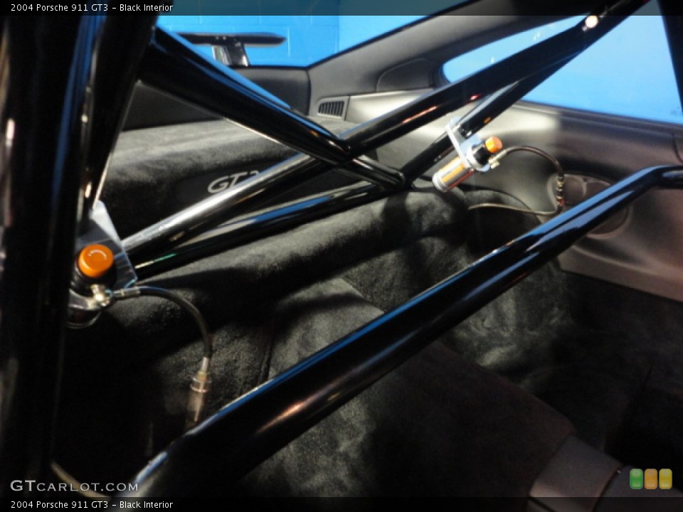 Black Interior Photo for the 2004 Porsche 911 GT3 #62470859