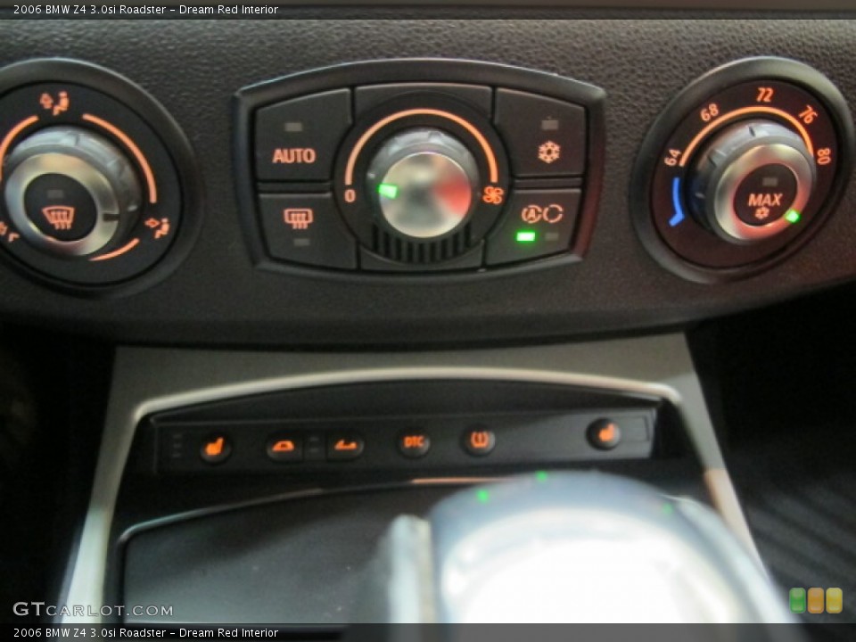 Dream Red Interior Controls for the 2006 BMW Z4 3.0si Roadster #62471488