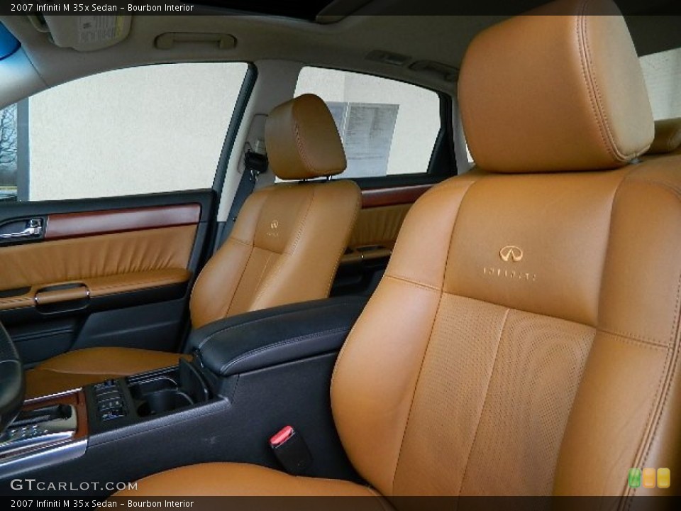 Bourbon Interior Photo for the 2007 Infiniti M 35x Sedan #62475409