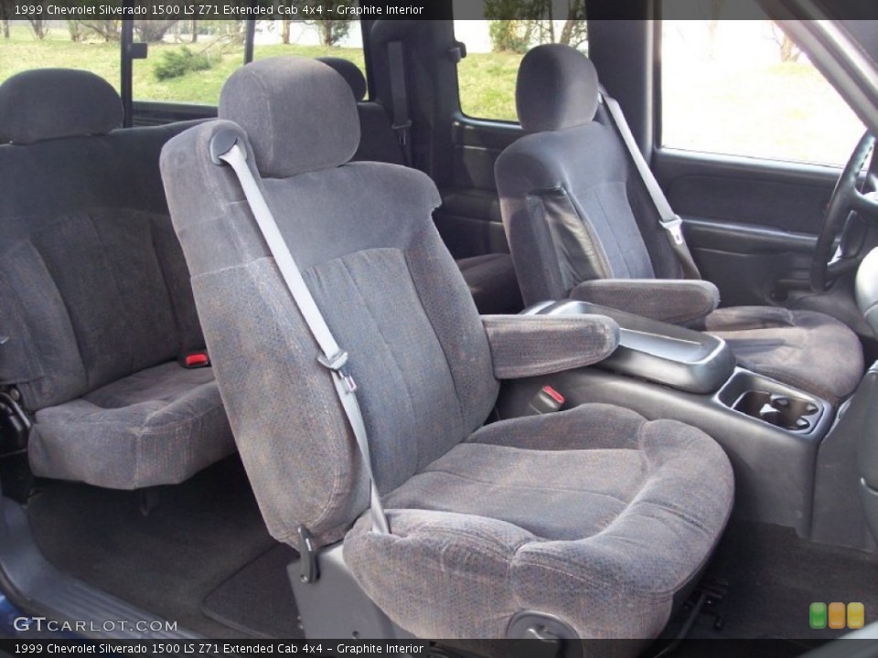 Graphite Interior Photo for the 1999 Chevrolet Silverado 1500 LS Z71 Extended Cab 4x4 #62480173
