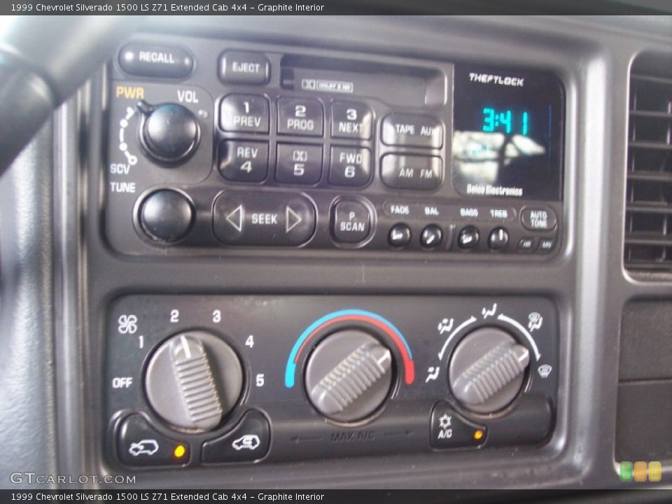 Graphite Interior Audio System for the 1999 Chevrolet Silverado 1500 LS Z71 Extended Cab 4x4 #62480335
