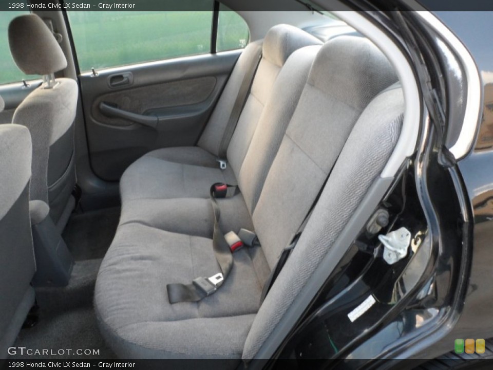 Gray Interior Photo for the 1998 Honda Civic LX Sedan #62487238