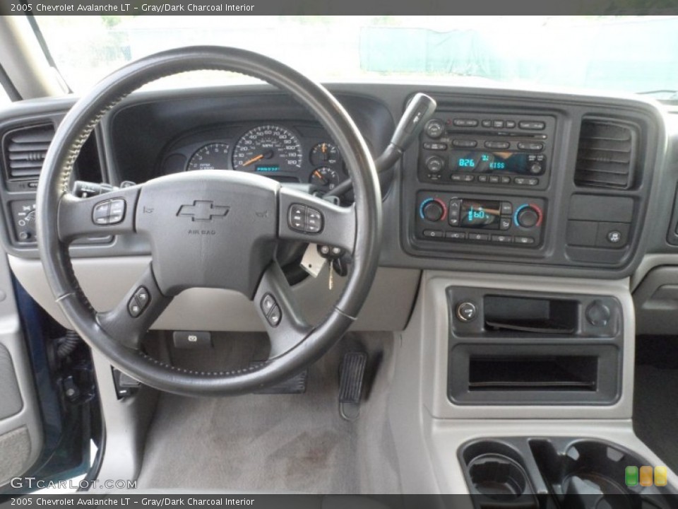 Gray/Dark Charcoal Interior Dashboard for the 2005 Chevrolet Avalanche LT #62488774