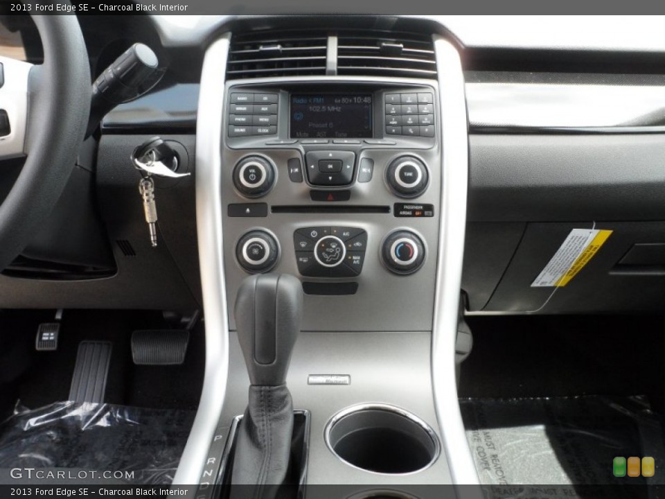 Charcoal Black Interior Controls for the 2013 Ford Edge SE #62489704