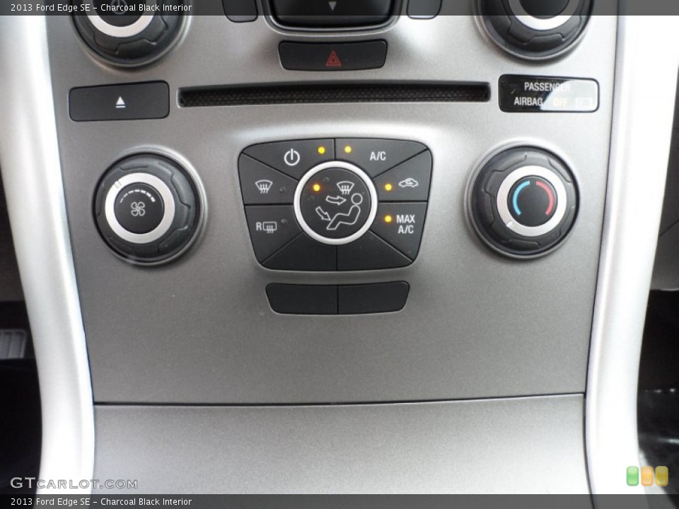 Charcoal Black Interior Controls for the 2013 Ford Edge SE #62489710