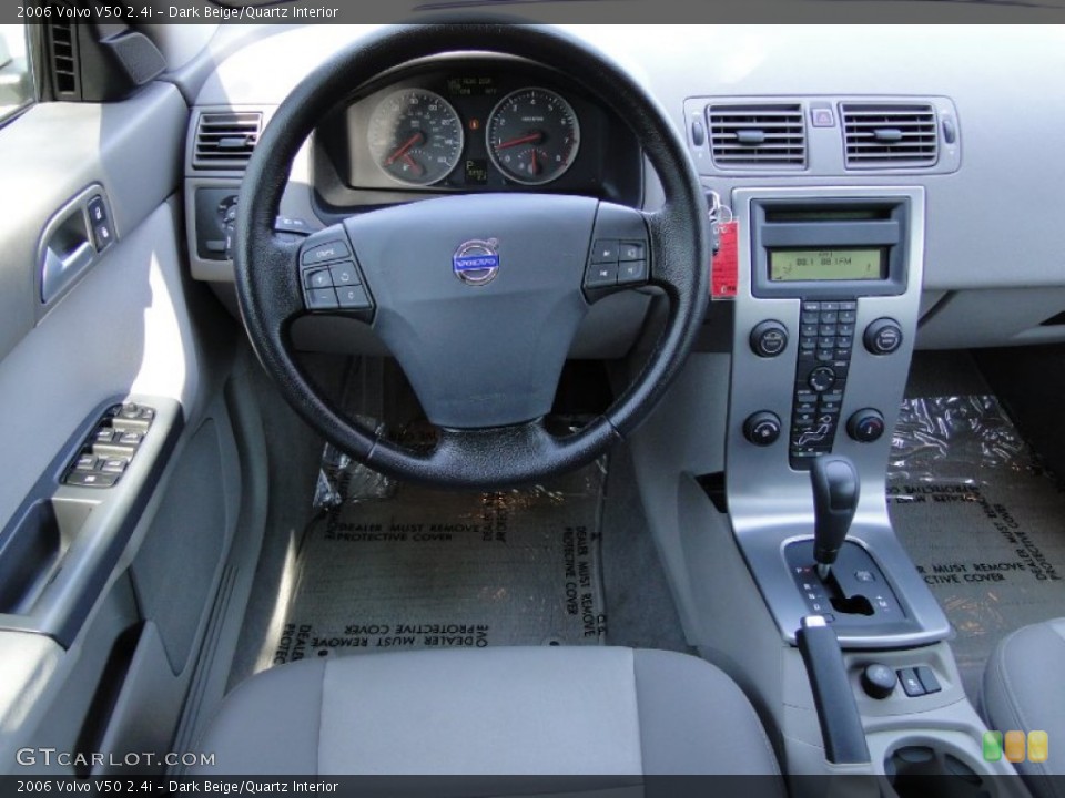 Dark Beige/Quartz Interior Dashboard for the 2006 Volvo V50 2.4i #62501274