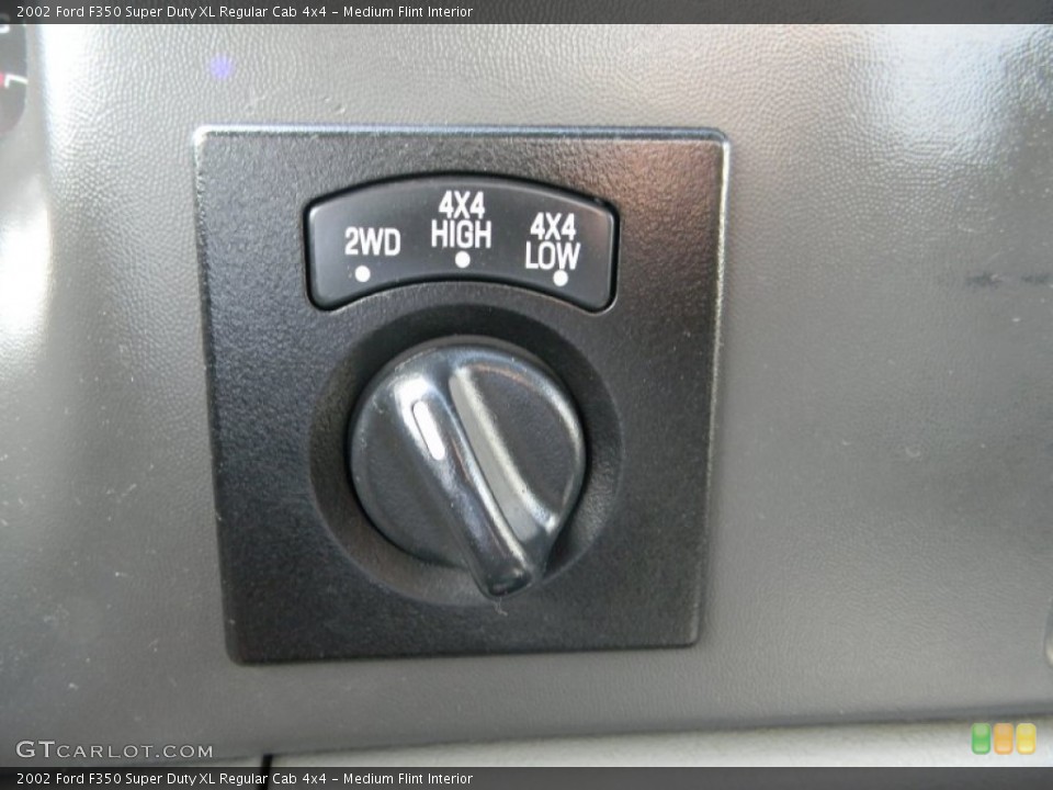 Medium Flint Interior Controls for the 2002 Ford F350 Super Duty XL Regular Cab 4x4 #62508913