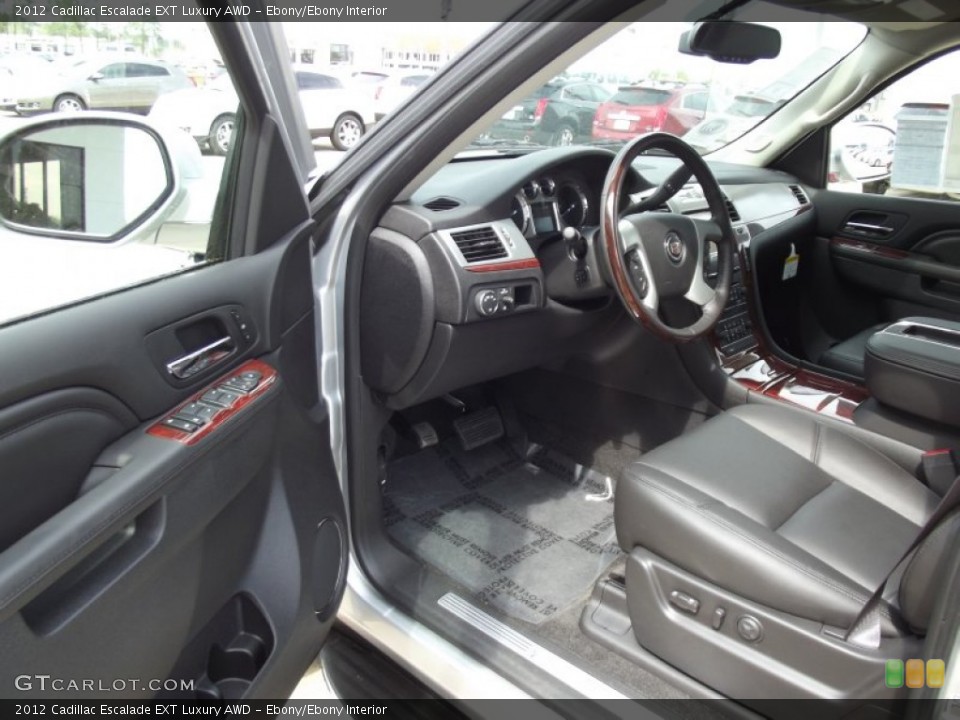 Ebony/Ebony Interior Photo for the 2012 Cadillac Escalade EXT Luxury AWD #62510497
