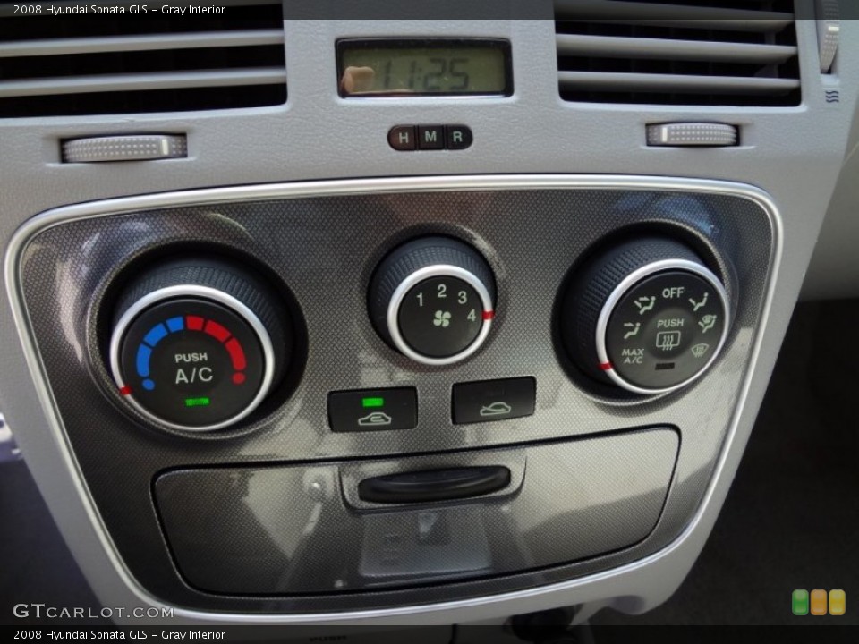 Gray Interior Controls for the 2008 Hyundai Sonata GLS #62510665