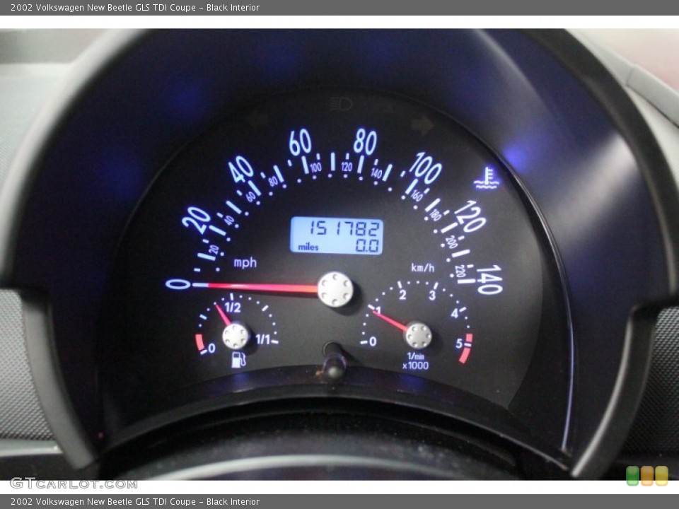 Black Interior Gauges for the 2002 Volkswagen New Beetle GLS TDI Coupe #62525132
