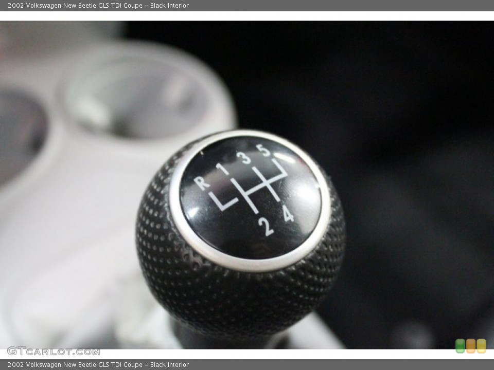 Black Interior Transmission for the 2002 Volkswagen New Beetle GLS TDI Coupe #62525219
