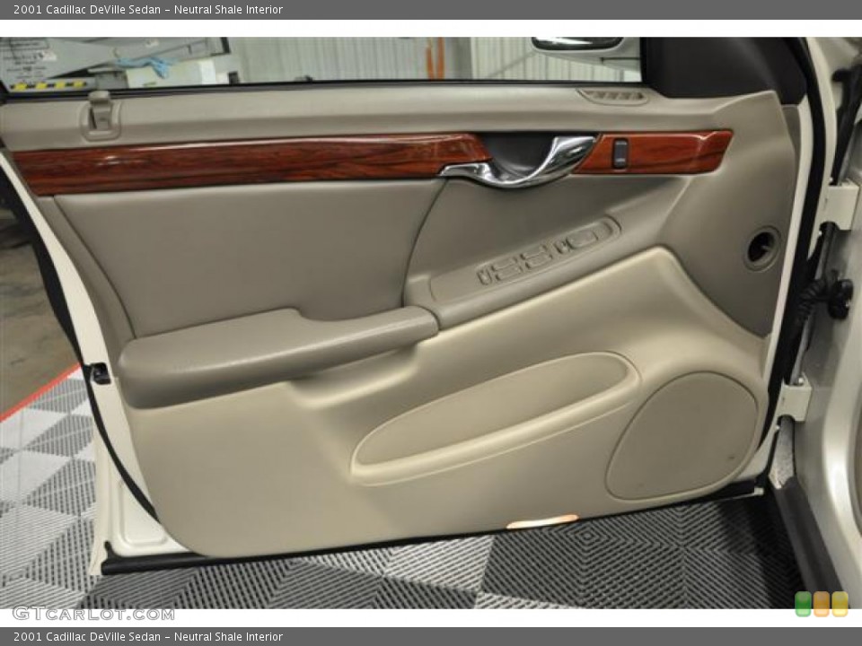 Neutral Shale Interior Door Panel for the 2001 Cadillac DeVille Sedan #62554052