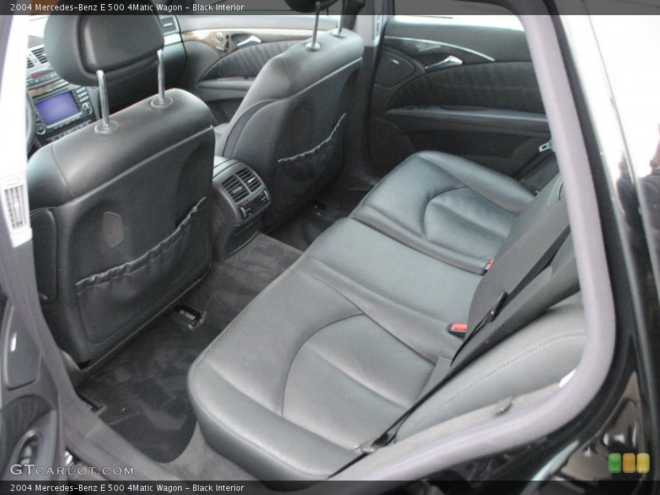 Black Interior Photo for the 2004 Mercedes-Benz E 500 4Matic Wagon #62560093
