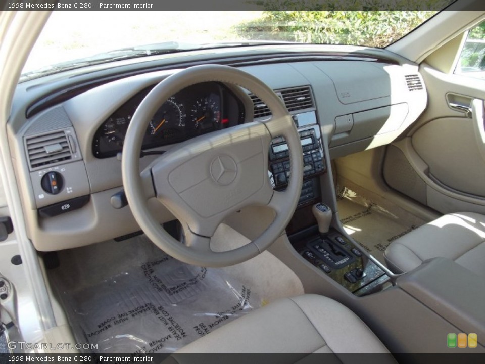 Parchment Interior Photo for the 1998 Mercedes-Benz C 280 #62563705