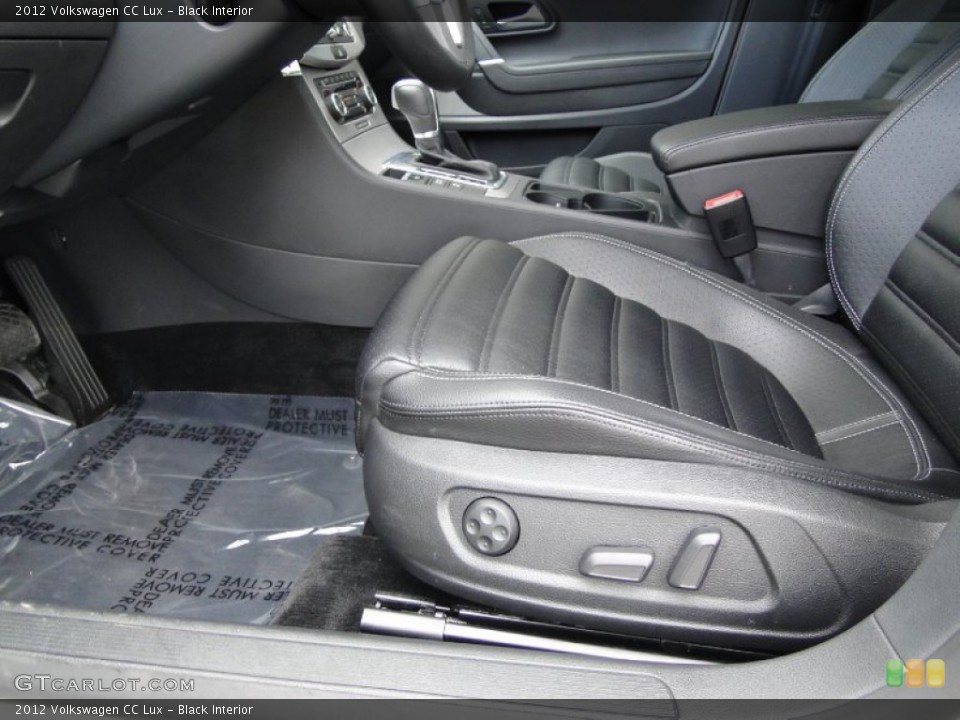 Black Interior Front Seat for the 2012 Volkswagen CC Lux #62575342