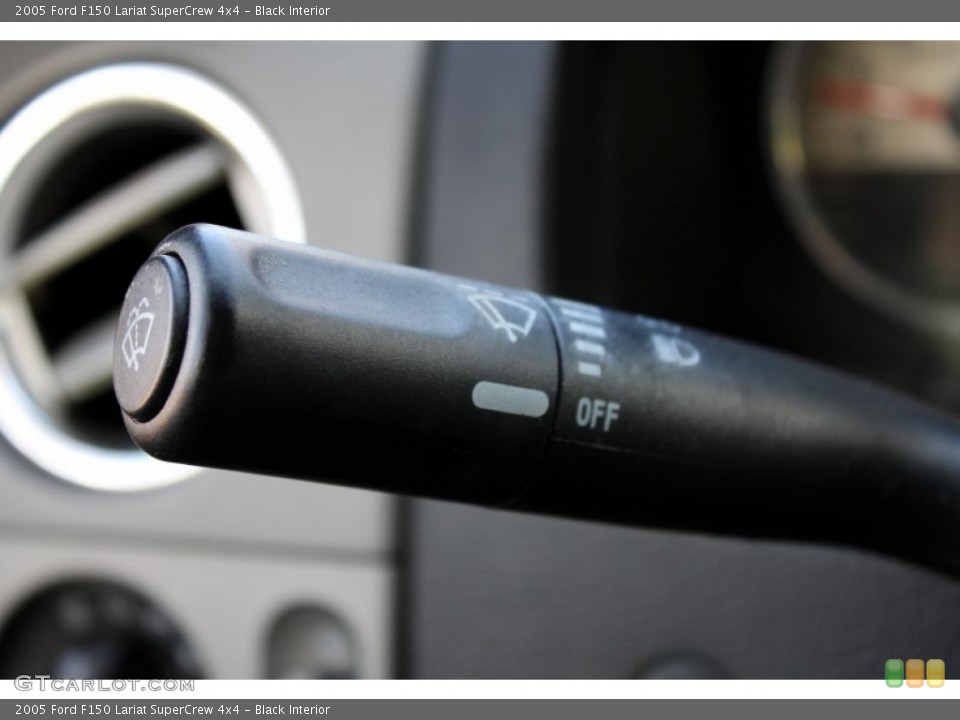 Black Interior Controls for the 2005 Ford F150 Lariat SuperCrew 4x4 #62576795